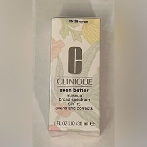 Clinique Even Better Foundation SPF 15 ( CN 20 Ivory)